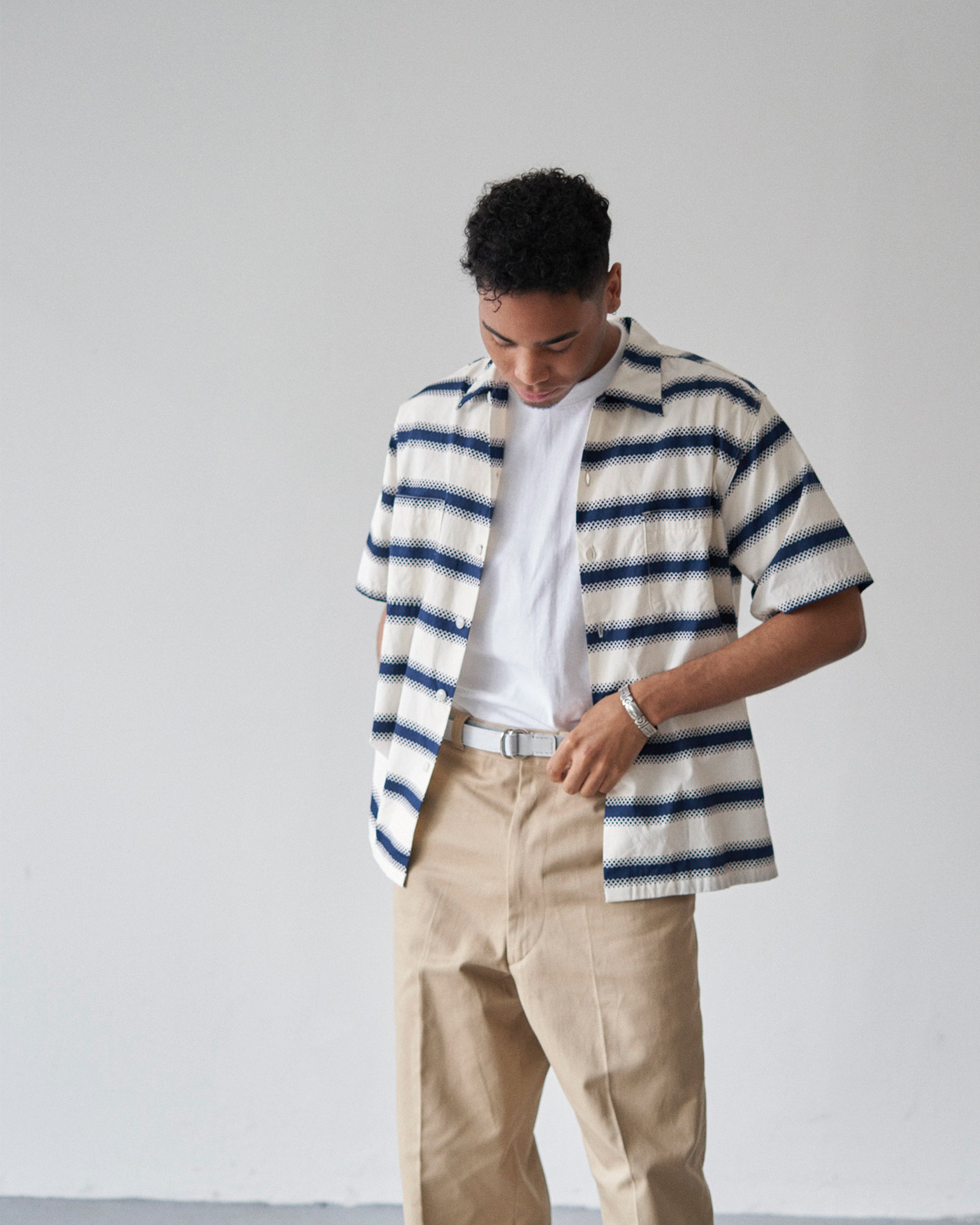 U54 QLS SHIRTS GEOMETRY BORDER